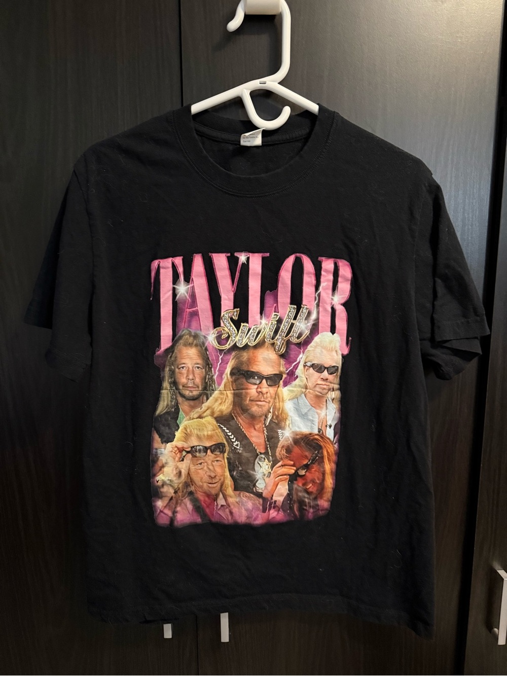 Taylor Swift tee - wmns large